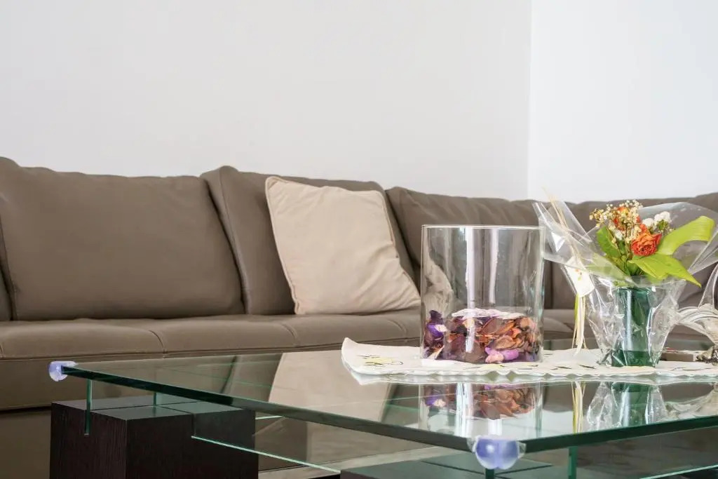 Like in a Boat , 2BR 2BA with big balcony in front of the sea