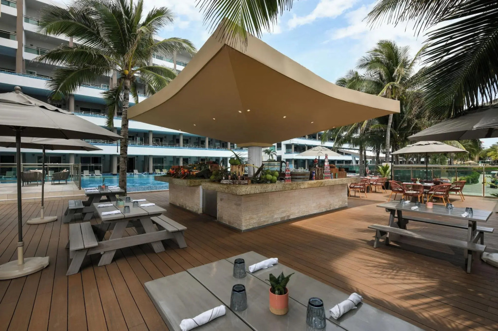 Generations Riviera Maya Oceanfront Family Resort, All & More Inclusive