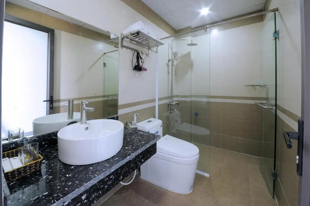 Van Giang Hotel
