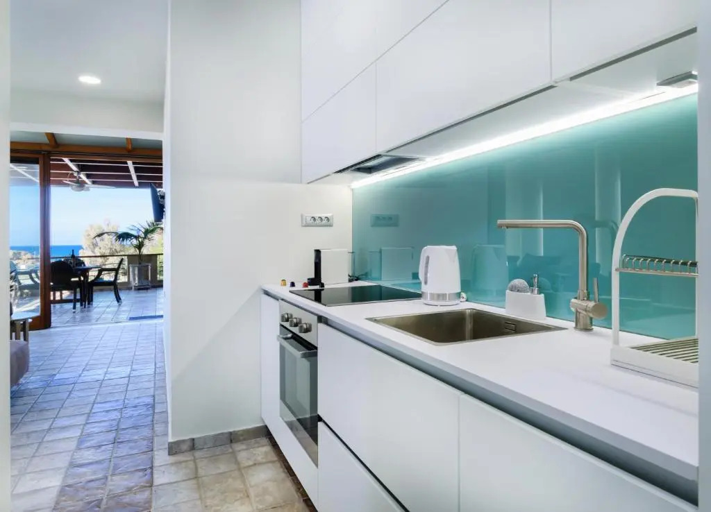 Xenios Dias Luxury Apartments With Sea View