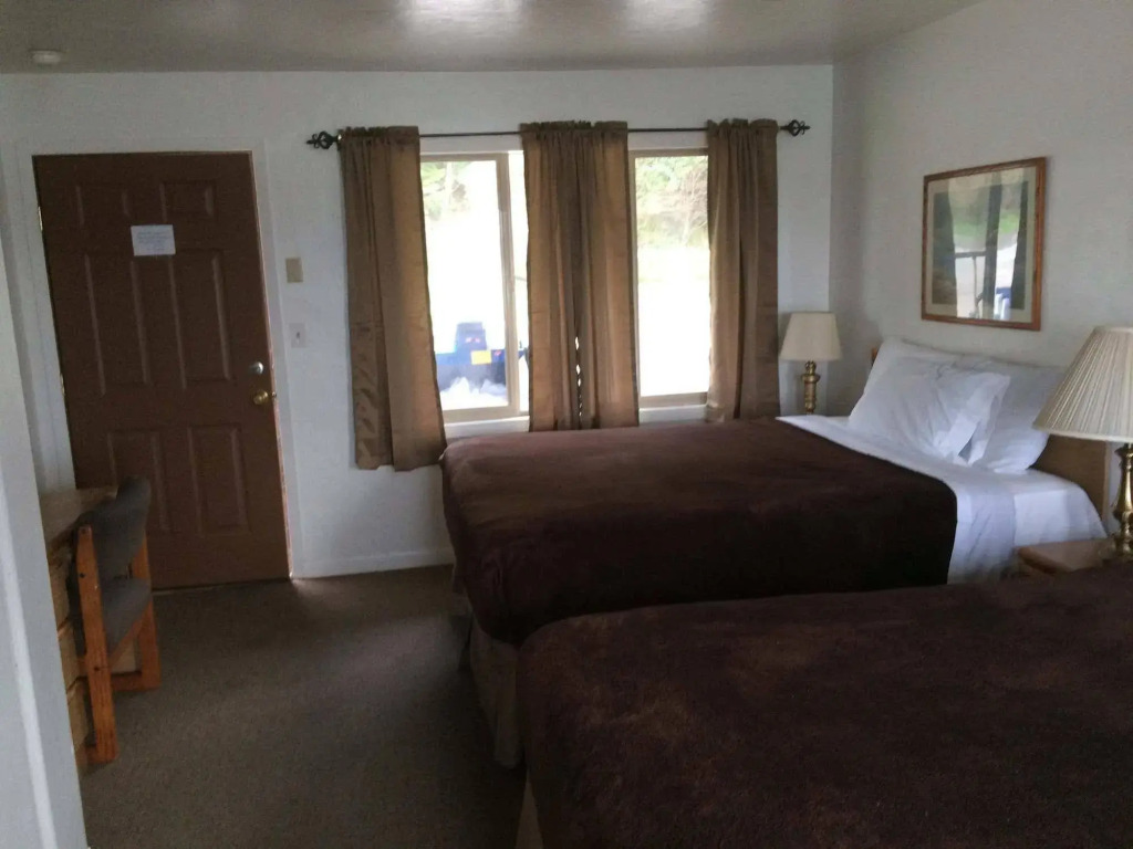 Bay Bridge Motel