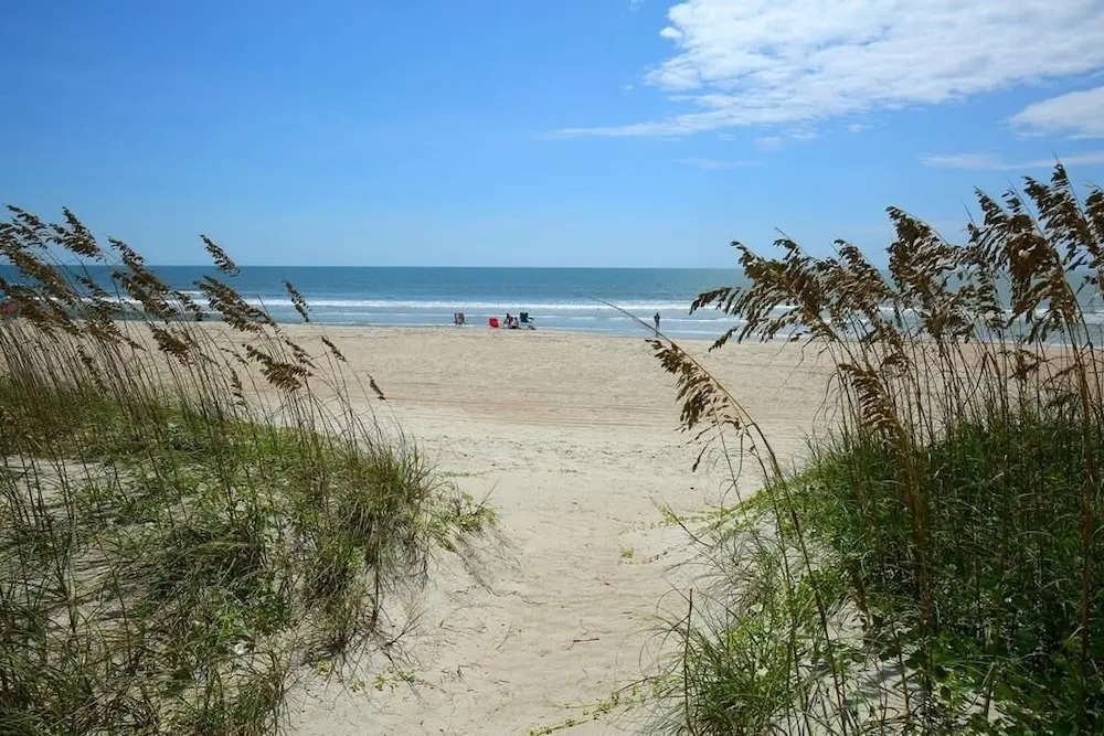 Dune Deck North -  4 Bedroom Home by RedAwning