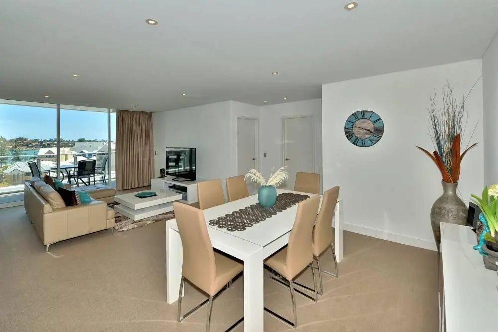 Bayview 608