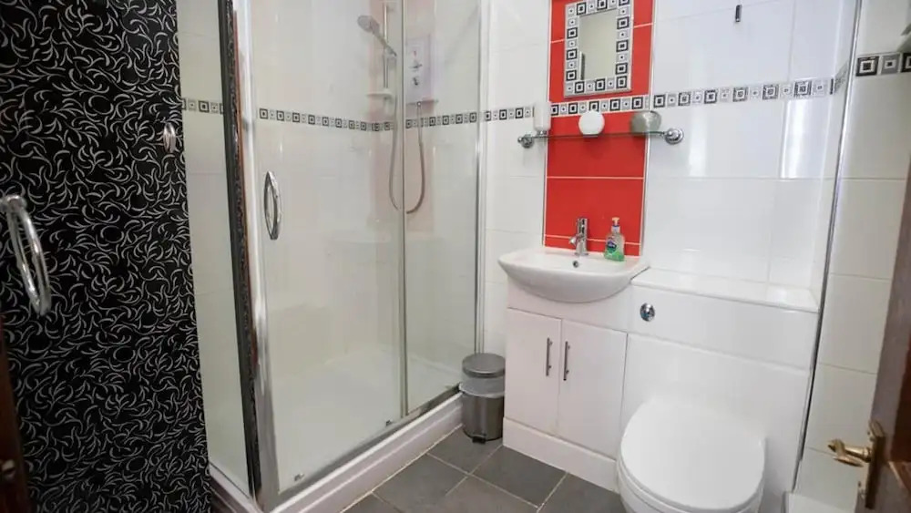 Tredegar House Flat 4