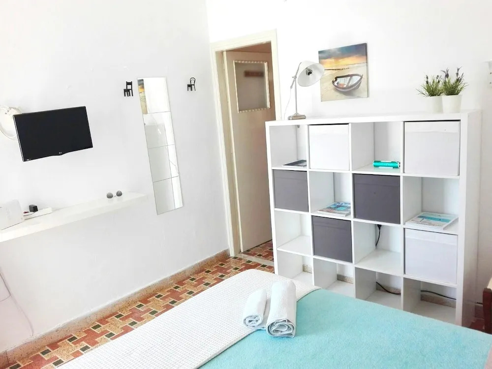 Apartment With 2 Bedrooms in Mikonos, With Wifi Near the Beach
