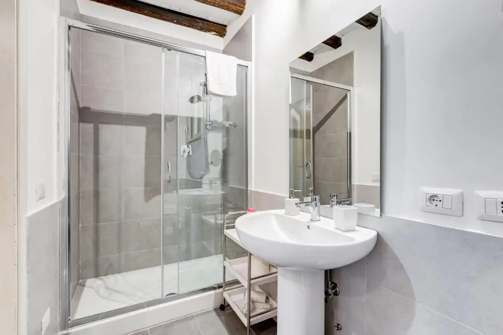 Trastevere Suite-Mattonato