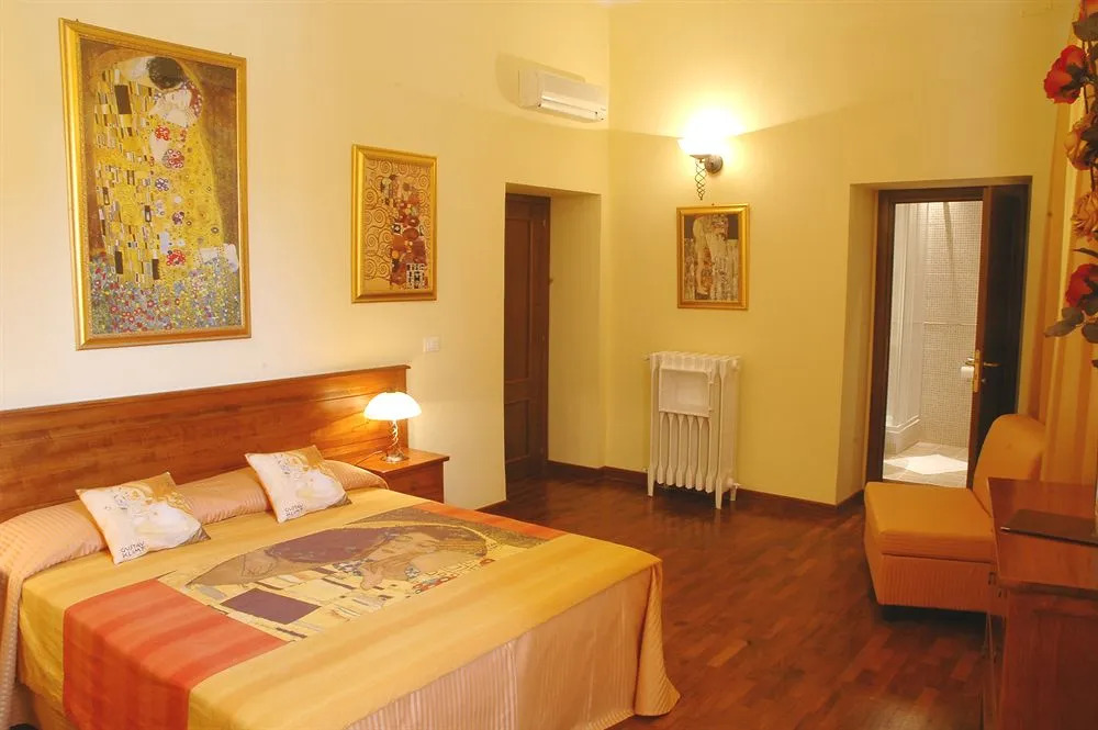 Tamaras Suites
