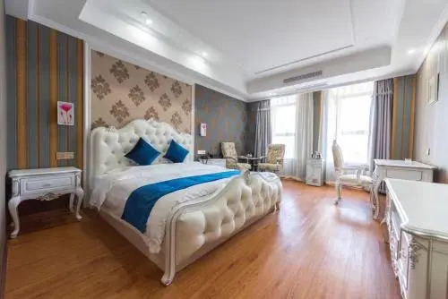 England Court Hotel