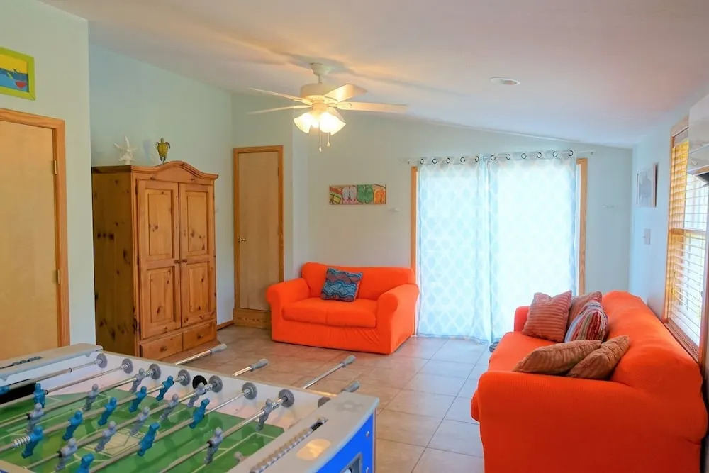Diamond in the Rough 5 Bedrooms 3 Bathrooms Home