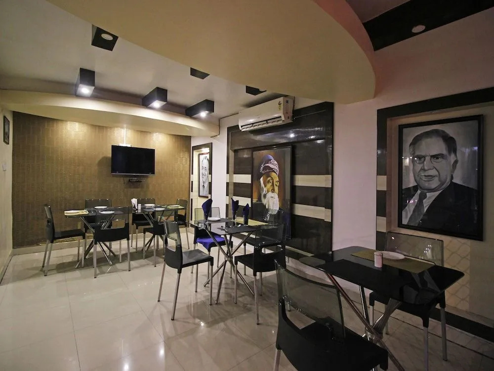OYO 5837 Hotel Castle