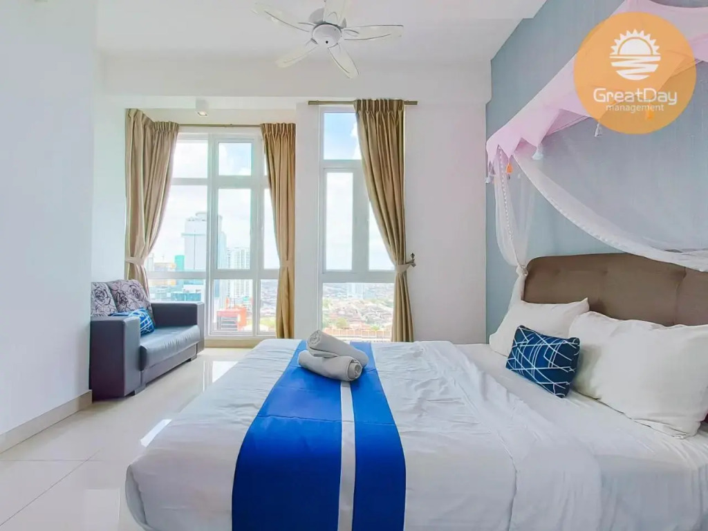 JB city Twin Galaxy 2BR by GreatDay