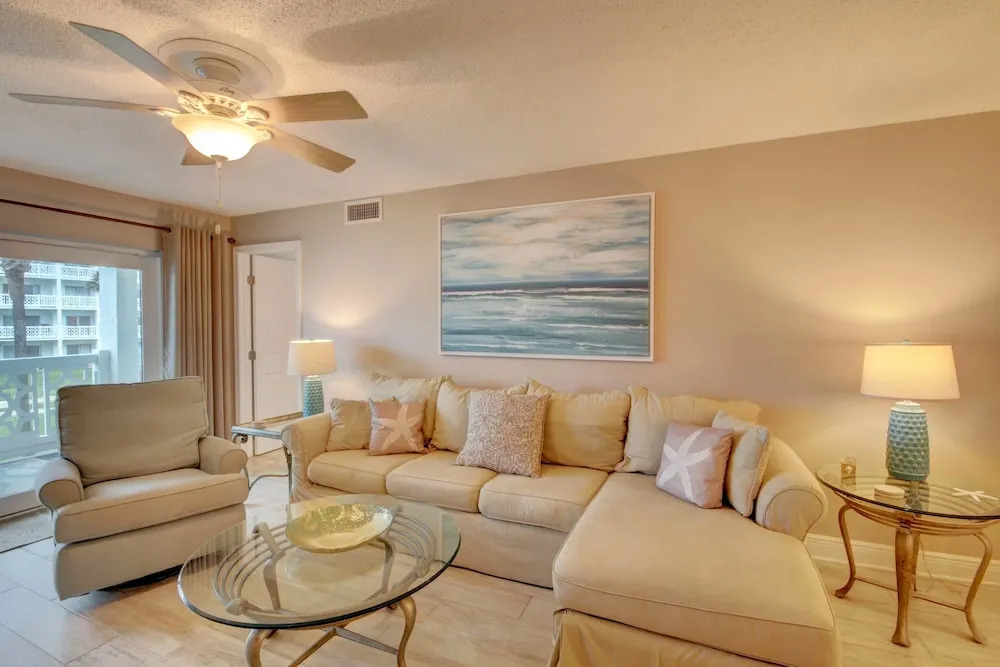 326 El Matador 2 Bedroom Condo by RedAwning