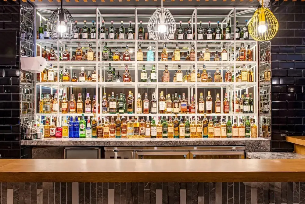 瑞颐逸居酒店
