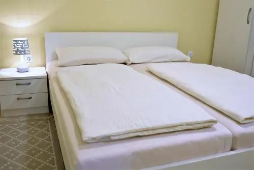 Apartments Barbat