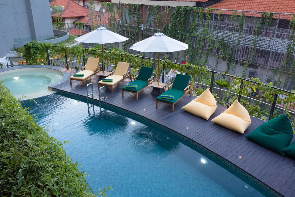 Beachwalk Residence