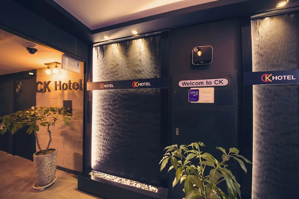 CK Hotel