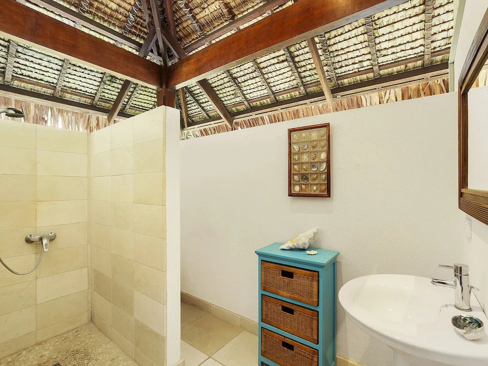 Sarangkita Beach Front Villa
