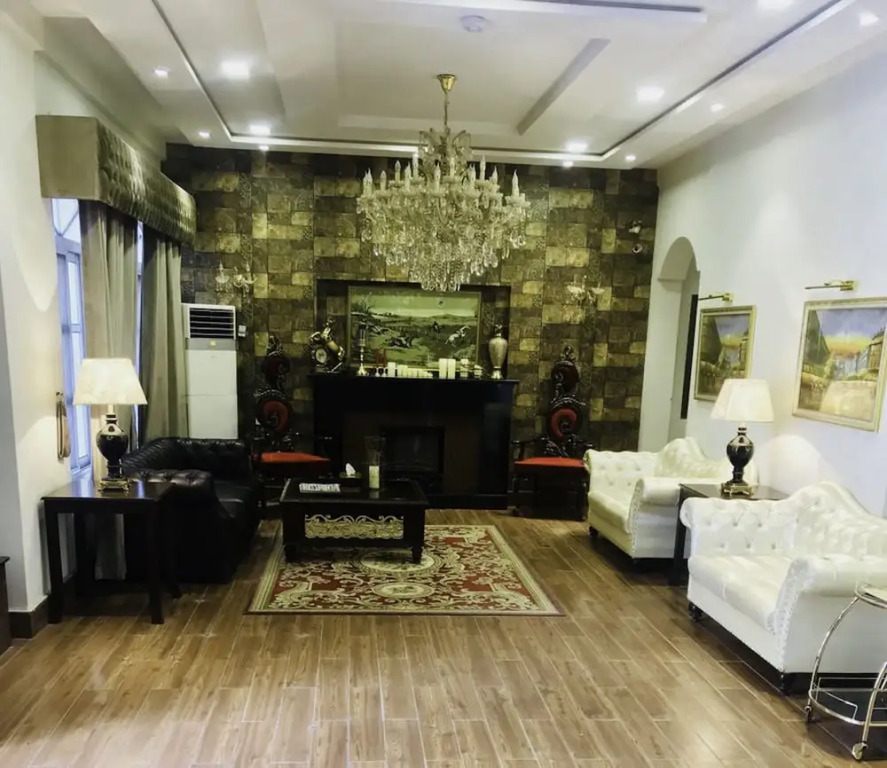 Shalimar Hotel