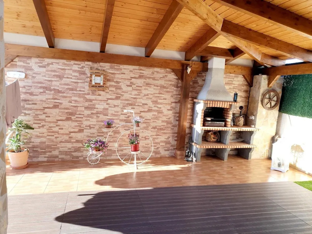 Villa With 2 Bedrooms in Calpe, With Wonderful Mountain View, Private