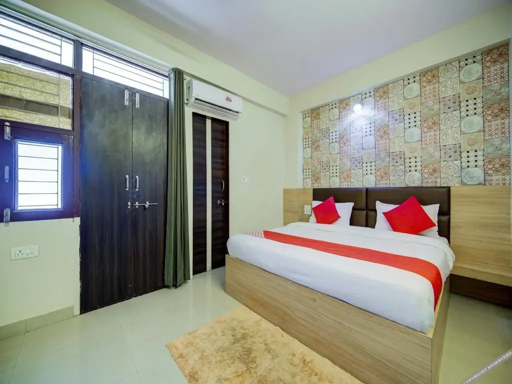 Snazzy's Homestay