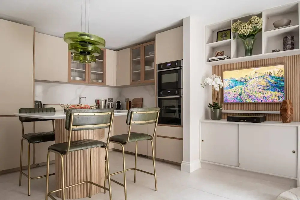 Culford Gardens III by Onefinestay