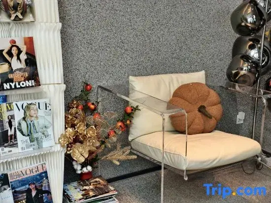 Tiantai No.1 Homestay (Guomao Subway Station Branch)