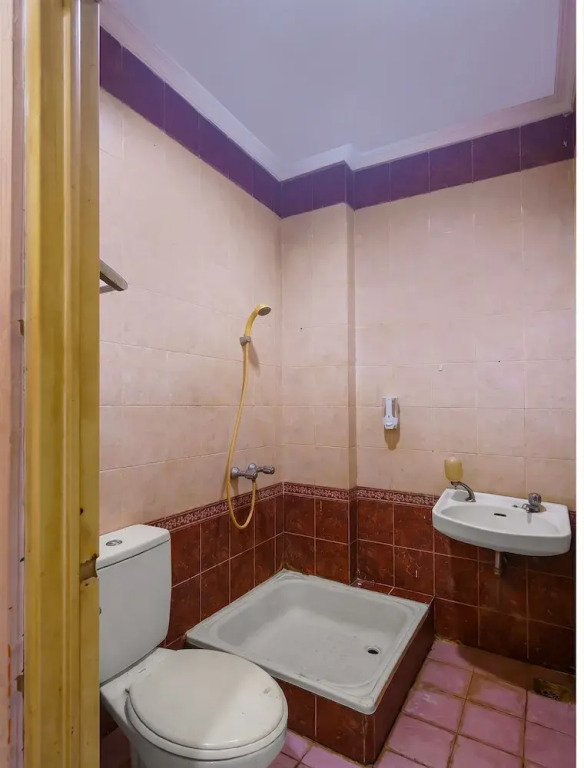 Tangki Premier Residence RedPartner
