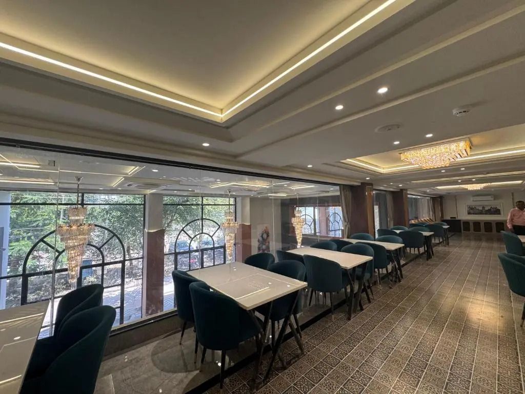 Hotel Mumbai House-Vijay Nagar