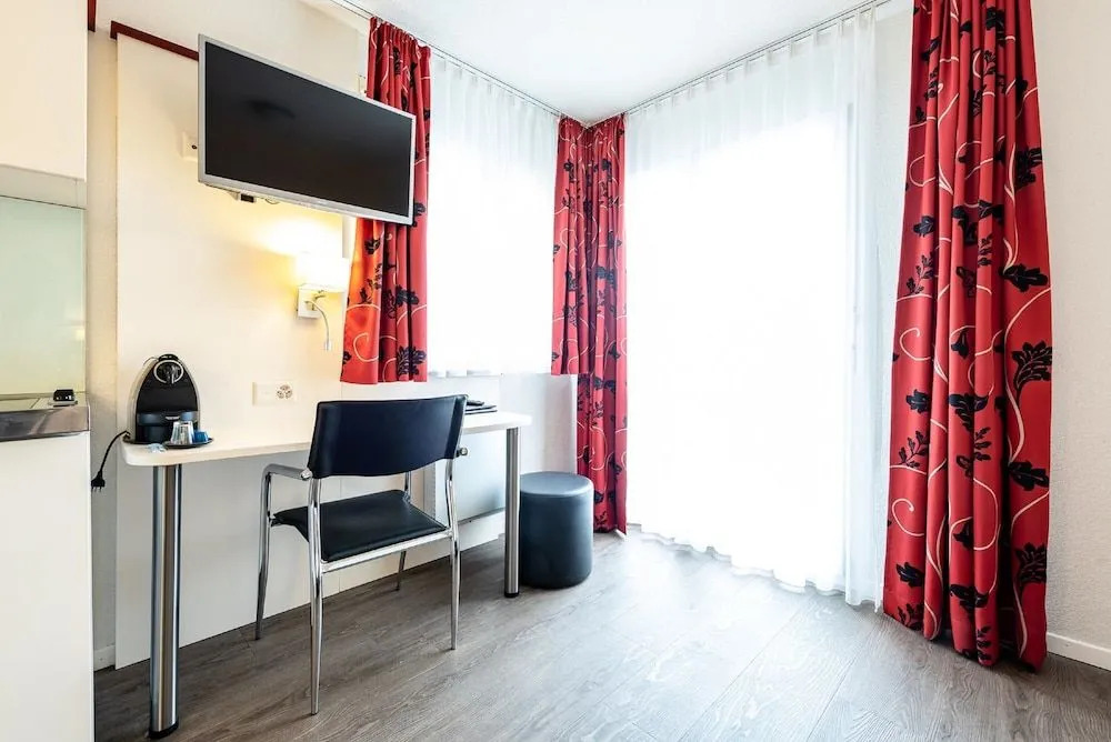 Rubus Apartments
