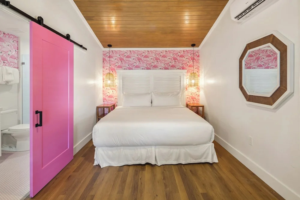 Custom House Inn