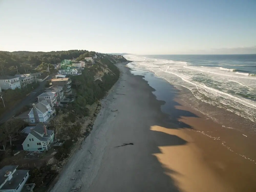 Beach House - 3 Br Home