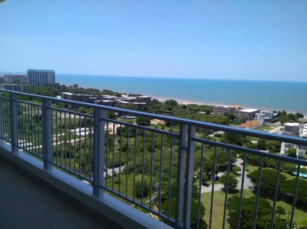 Boathouse Hua Hin Condo