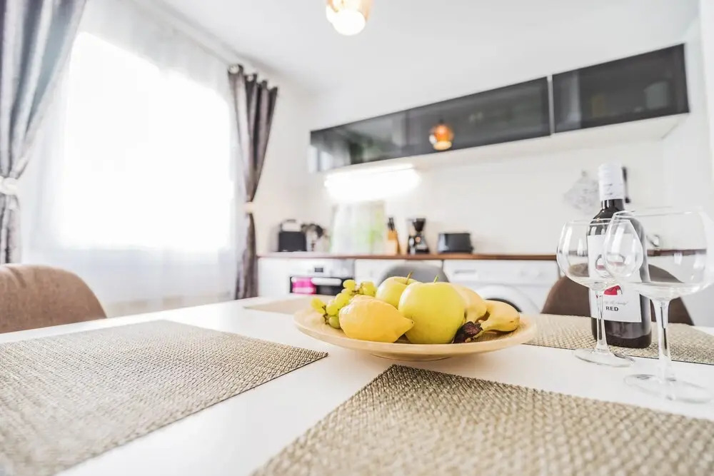 10Min Downtown 3 rooms Parking Metro100m