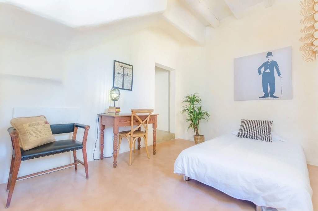 Son Vell. Mallorca. Casa amb piscina ecològica