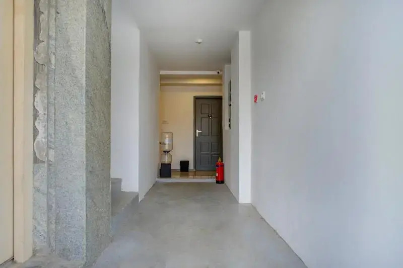 Oyo 385 Townhouse Navya International Ramamurthy N