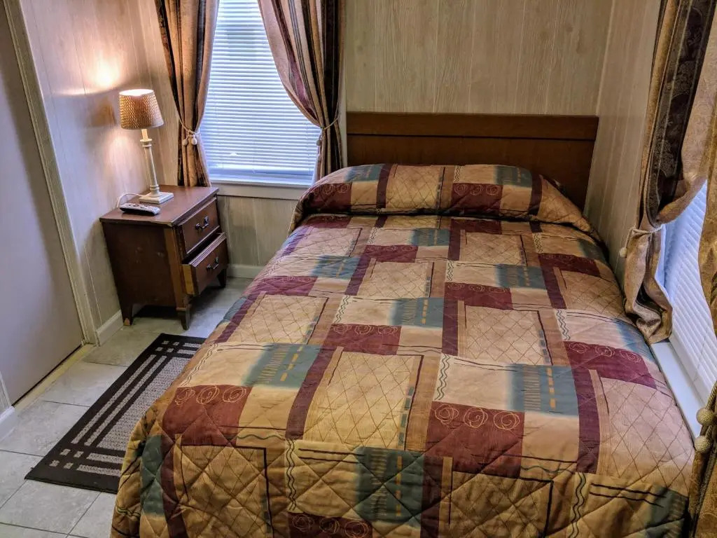 Oakview Hotel