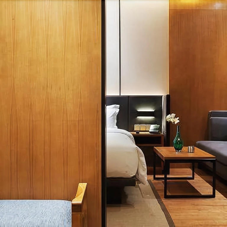 Designer S Hotel