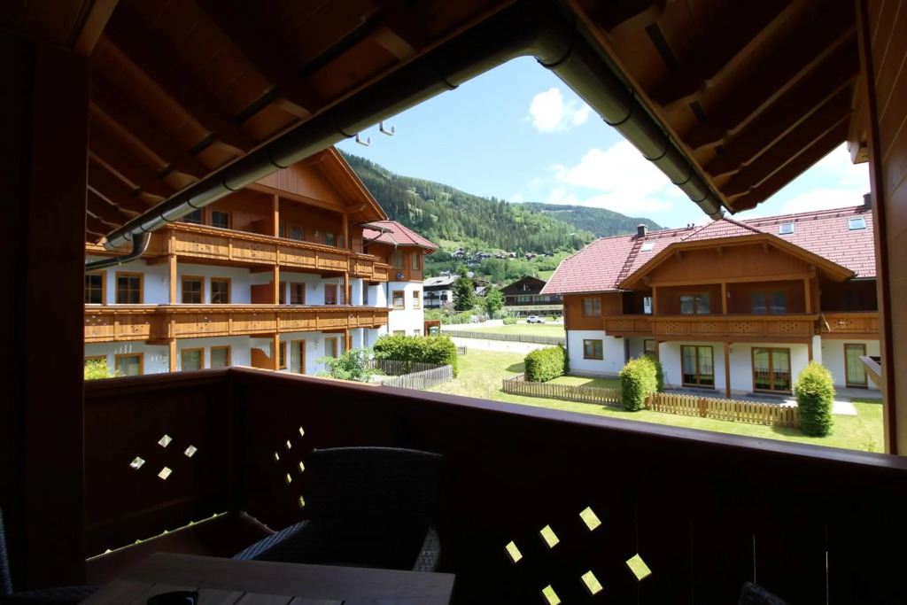 FeWo KITZ - Ski-to-door Apartment