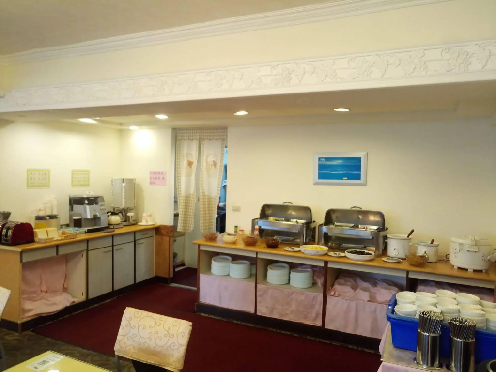 Hua Tong Hotel