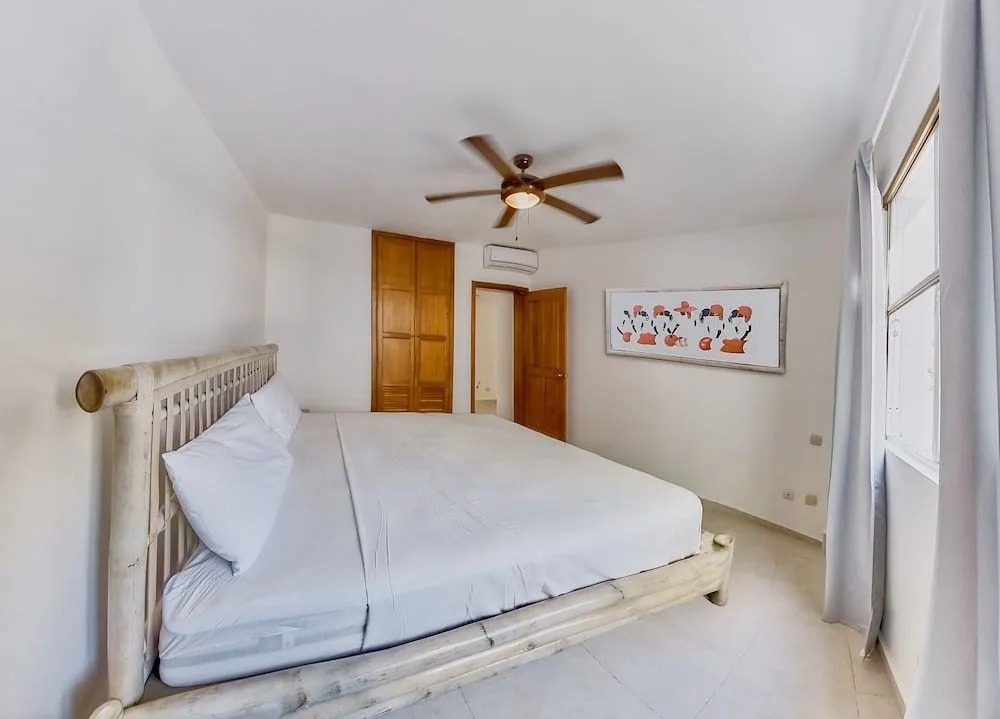 Las Terrazas Condo Punta Cana Beach - Los Corales Village