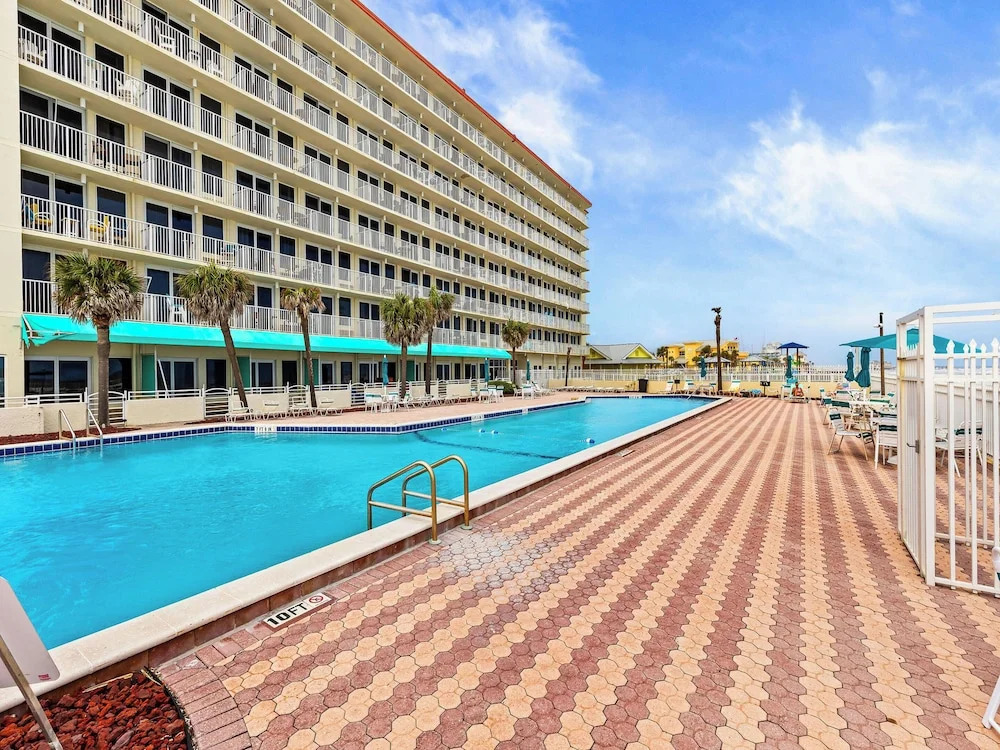 Harbour Beach Resort 205