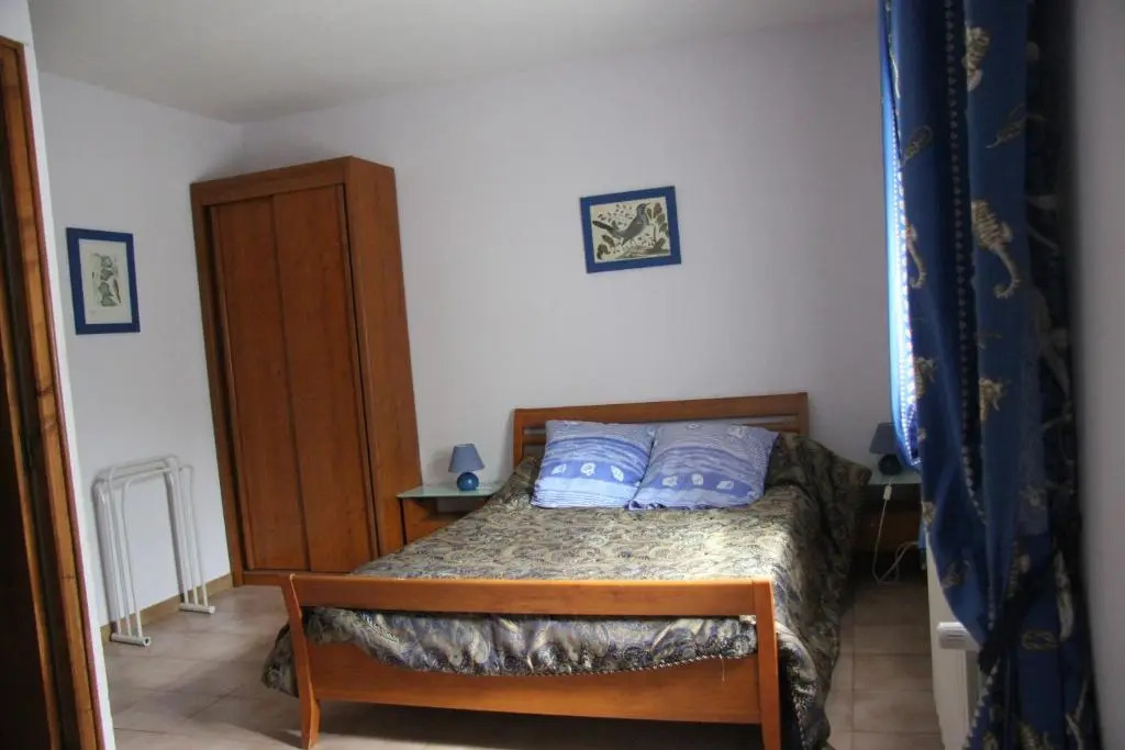 CHAMBRE DHÔTE "Chez Antoinette et Charles"