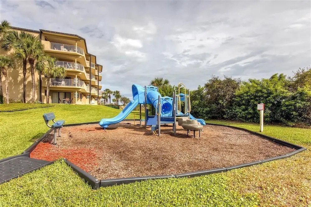 Colony Reef 15c 2 Bedroom Condo by Redawning