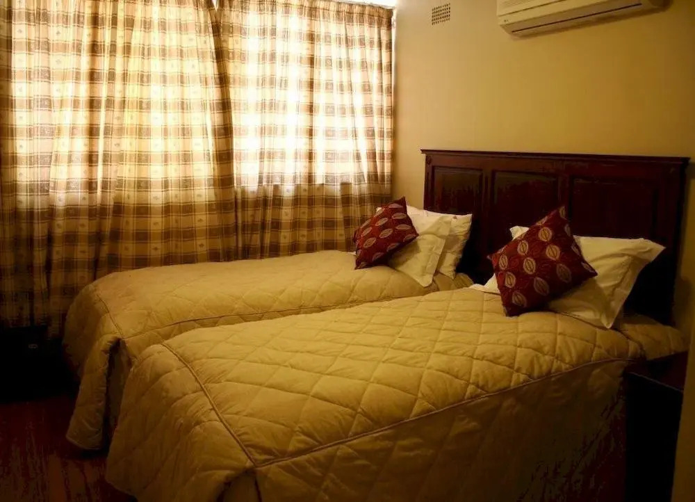Fallsway Apartments - Louden Court