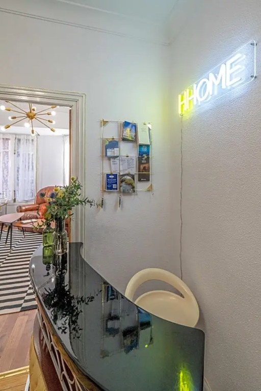 HiHome Hostel Uría