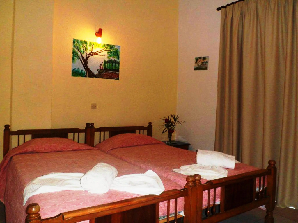 Angela Hotel & Apartments