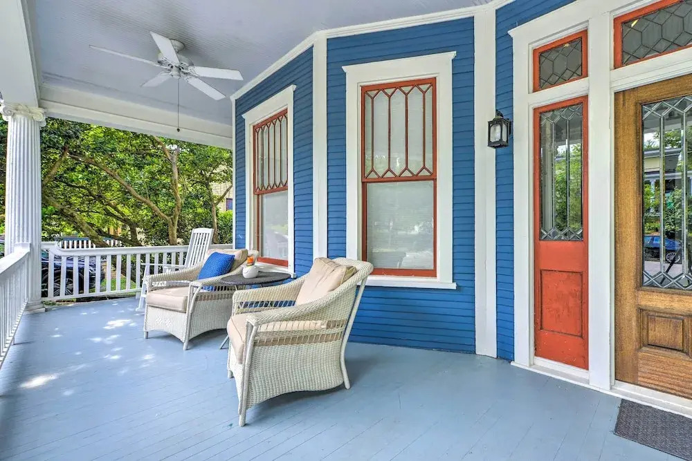 Elegant Raleigh Home w/ Porch, Walk Downtown!