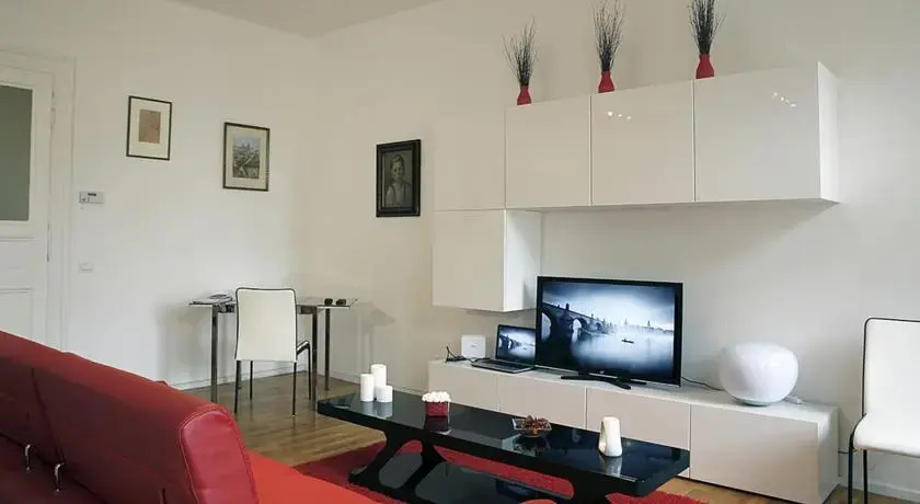 The Suite Prague Castle Apartment
