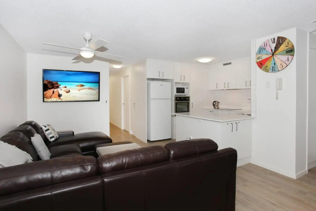 Unit 4 'Coolum Cove', Coolum Beach