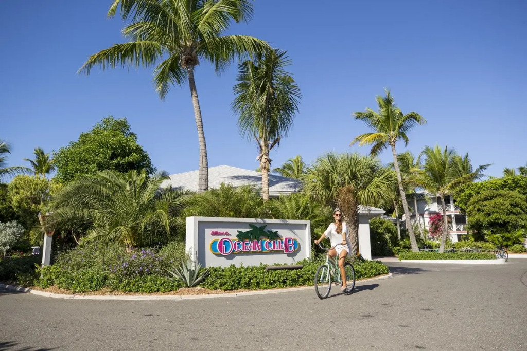 Ocean Club East, Grace Bay Beach